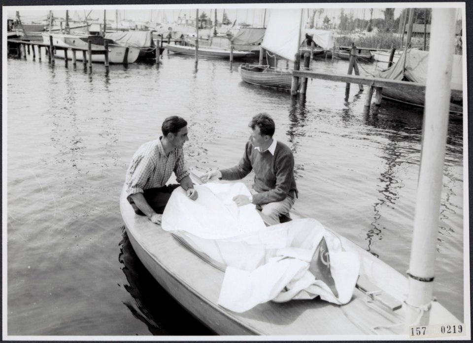 Collectie Fotocollectiie Afdrukken ANEFO Rousel, fotonummer 157-0219, Bestanddeelnr 157-0219