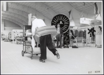 Collectie Fotocollectiie Afdrukken ANEFO Rousel, fotonummer 157-0280, Bestanddeelnr 157-0280
