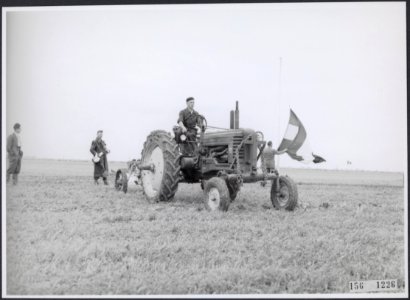 Collectie Fotocollectie Rijksvoorlichtingsdienst Eigen, fotonummer 156-1226, Bestanddeelnr 156-1226