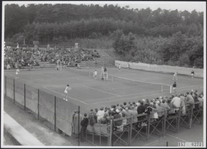 Collectie Fotocollectiie Afdrukken ANEFO Rousel, fotonummer 157-0273, Bestanddeelnr 157-0273
