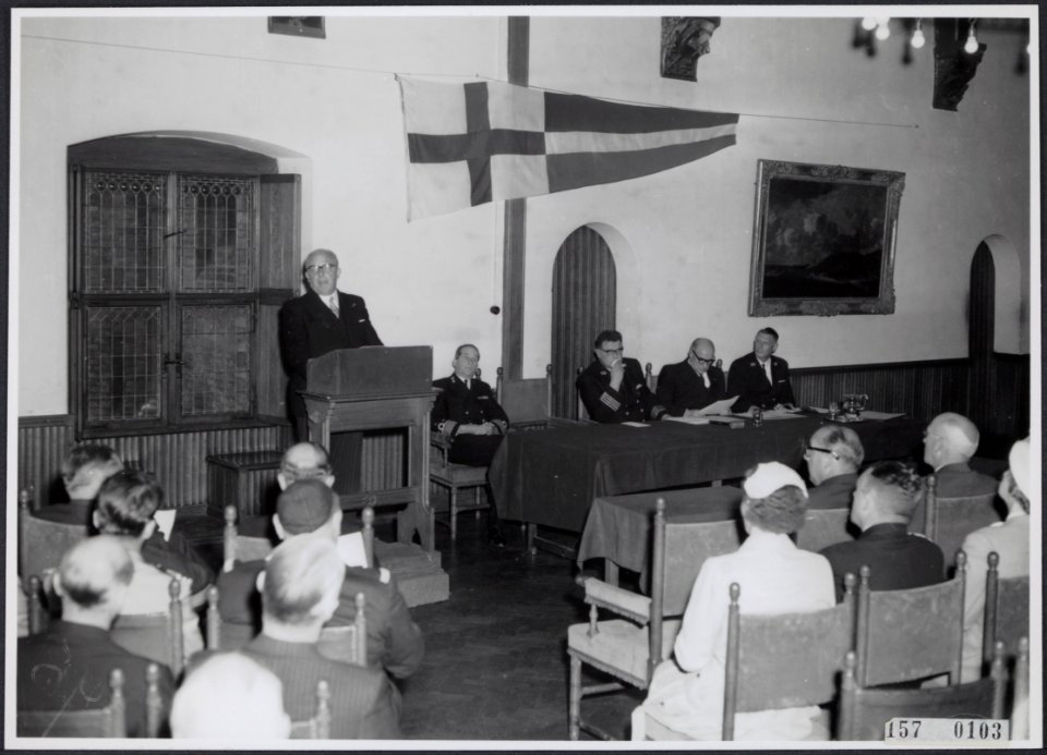 Collectie Fotocollectiie Afdrukken ANEFO Rousel, fotonummer 157-0103, Bestanddeelnr 157-0103