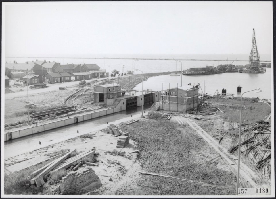 Collectie Fotocollectiie Afdrukken ANEFO Rousel, fotonummer 157-0189, Bestanddeelnr 157-0189