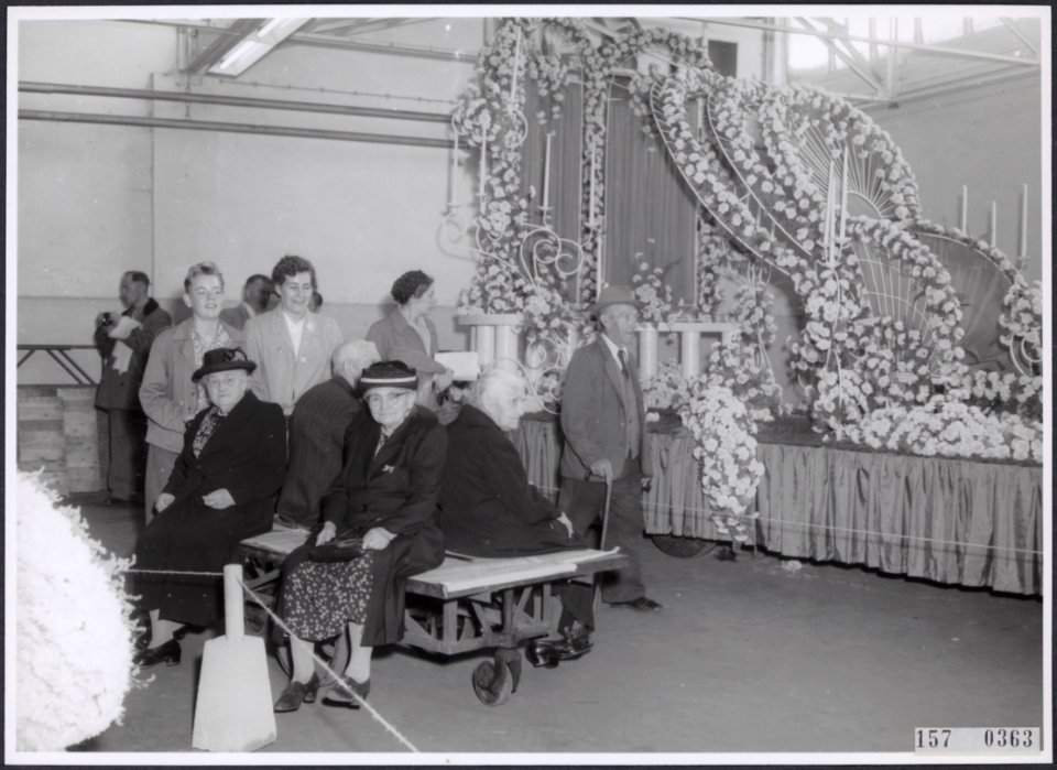 Collectie Fotocollectiie Afdrukken ANEFO Rousel, fotonummer 157-0363, Bestanddeelnr 157-0363