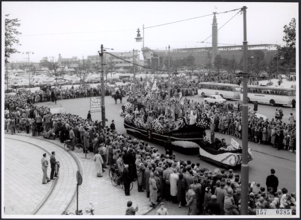 Collectie Fotocollectiie Afdrukken ANEFO Rousel, fotonummer 157-0385, Bestanddeelnr 157-0385