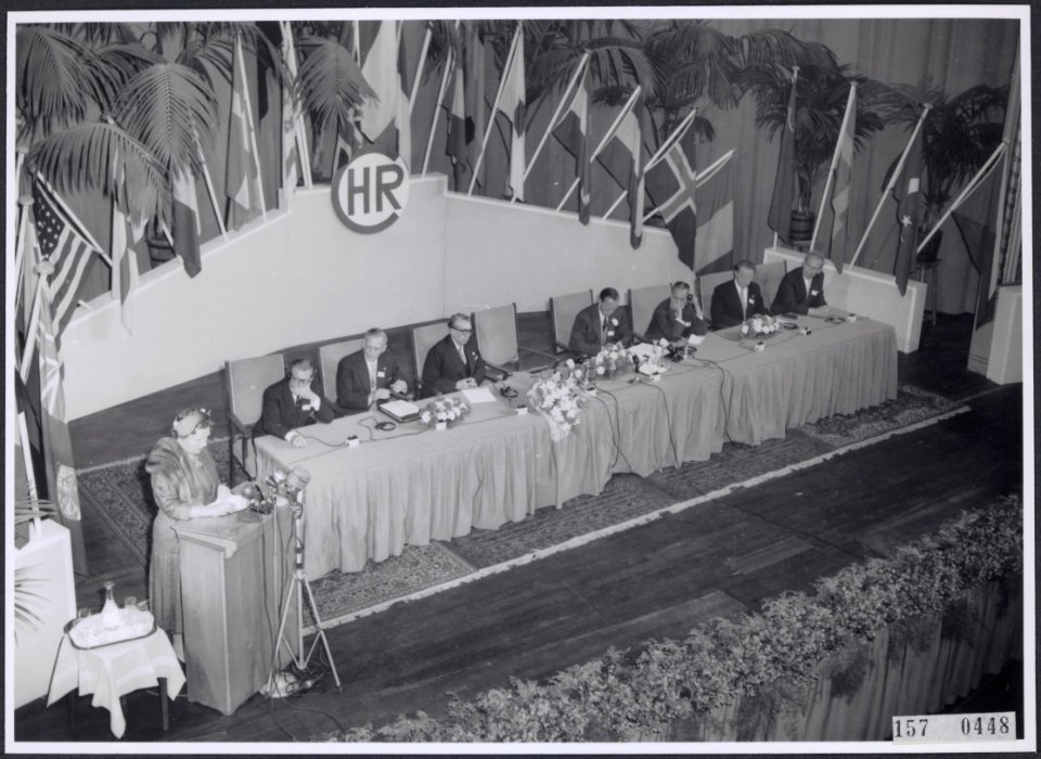 Collectie Fotocollectiie Afdrukken ANEFO Rousel, fotonummer 157-0448, Bestanddeelnr 157-0448