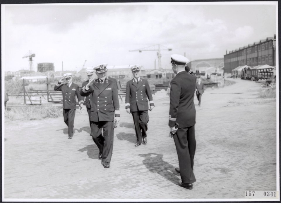 Collectie Fotocollectiie Afdrukken ANEFO Rousel, fotonummer 157-0341, Bestanddeelnr 157-0341