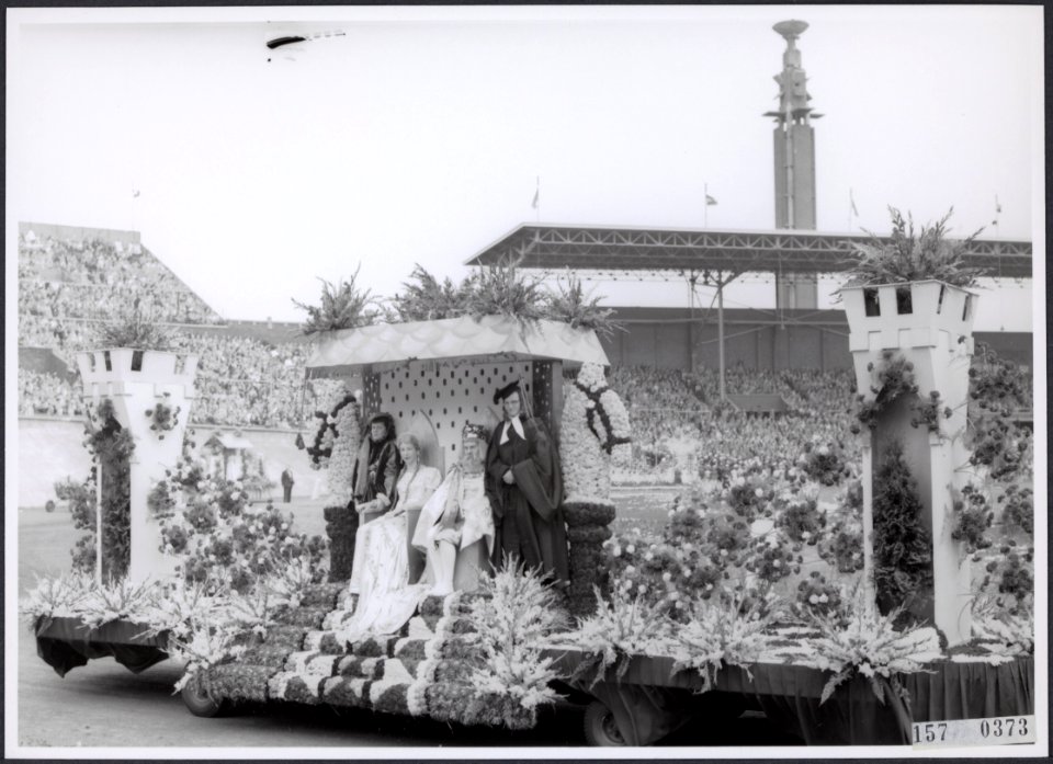 Collectie Fotocollectiie Afdrukken ANEFO Rousel, fotonummer 157-0373, Bestanddeelnr 157-0373