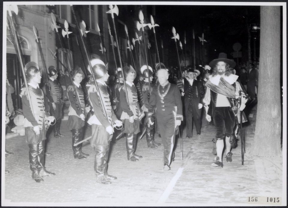 Collectie Fotocollectie Rijksvoorlichtingsdienst Eigen, fotonummer 156-1015, Bestanddeelnr 156-1015