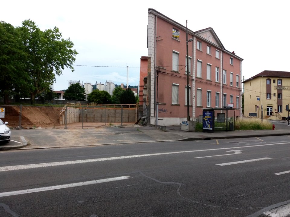 Collonges-au-Mont-d'Or - Quai d'Hillhaeusern, contruction de 22 logements (1)