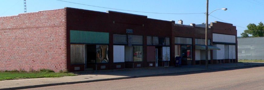 Collyer, Kansas W side Ainslie between 3rd and 4th