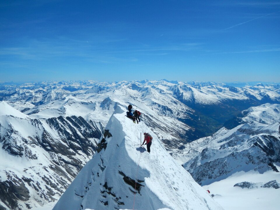 Small glockner glacier ridge