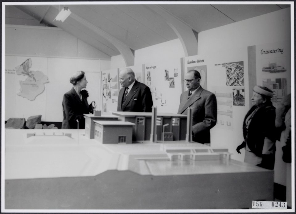 Collectie Fotocollectie Rijksvoorlichtingsdienst Eigen, fotonummer 156-0243, Bestanddeelnr 156-0243