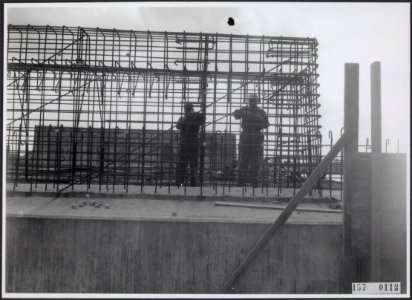 Collectie Fotocollectiie Afdrukken ANEFO Rousel, fotonummer 157-0112, Bestanddeelnr 157-0112