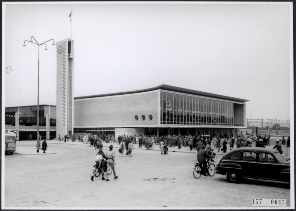 Collectie Fotocollectiie Afdrukken ANEFO Rousel, fotonummer 157-0047, Bestanddeelnr 157-0047