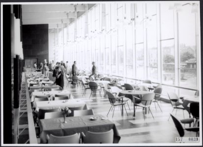 Collectie Fotocollectiie Afdrukken ANEFO Rousel, fotonummer 157-0039, Bestanddeelnr 157-0039