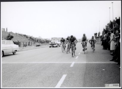 Collectie Fotocollectiie Afdrukken ANEFO Rousel, fotonummer 157-0006, Bestanddeelnr 157-0006