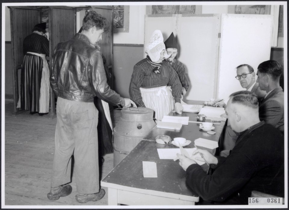 Collectie Fotocollectie Rijksvoorlichtingsdienst Eigen, fotonummer 156-0361, Bestanddeelnr 156-0361