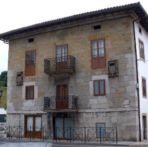 Colindres 02
