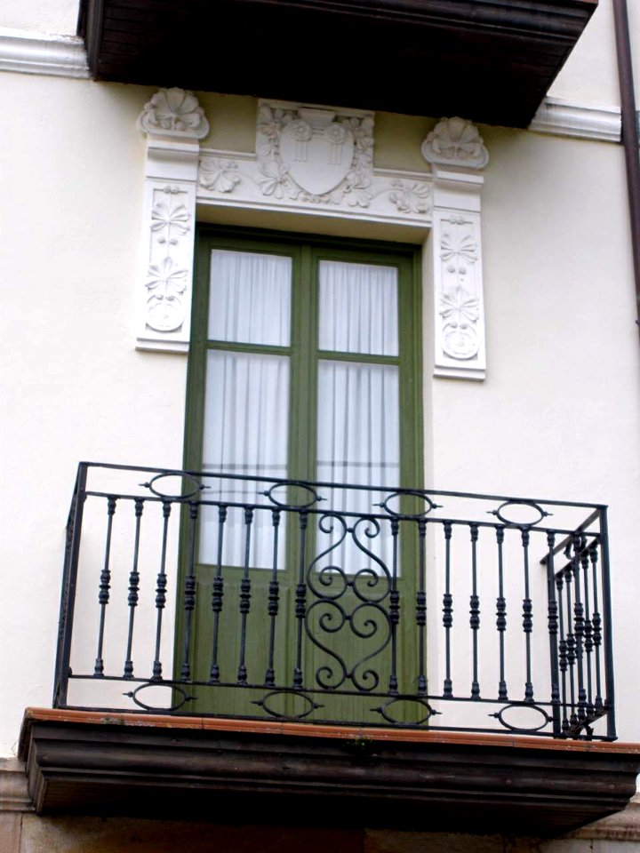 Colindres (Cantabria) - Casa Hoyo, Alvarado y Valle 3