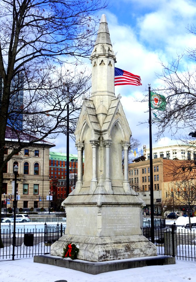 Col. Timothy Bigelow Monument - Worcester, MA - DSC04039