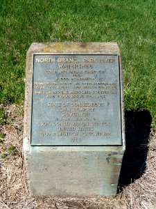 Cold Spring Dam Reservoir plaque - North Branch Park River Watershed - DSC09325