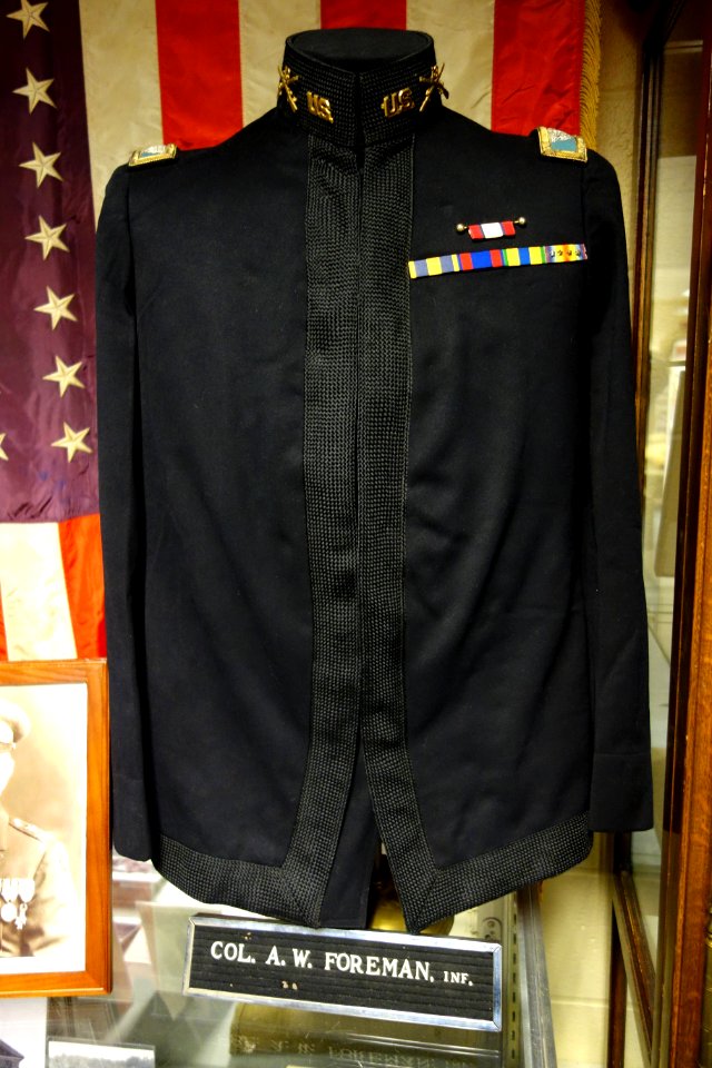 Col. A. W. Foreman decorations - Fort Devens Museum - DSC07057