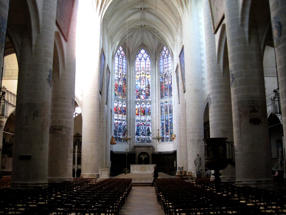 Collégiale ND de Dole 04