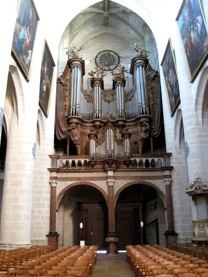 Collégiale ND de Dole 03