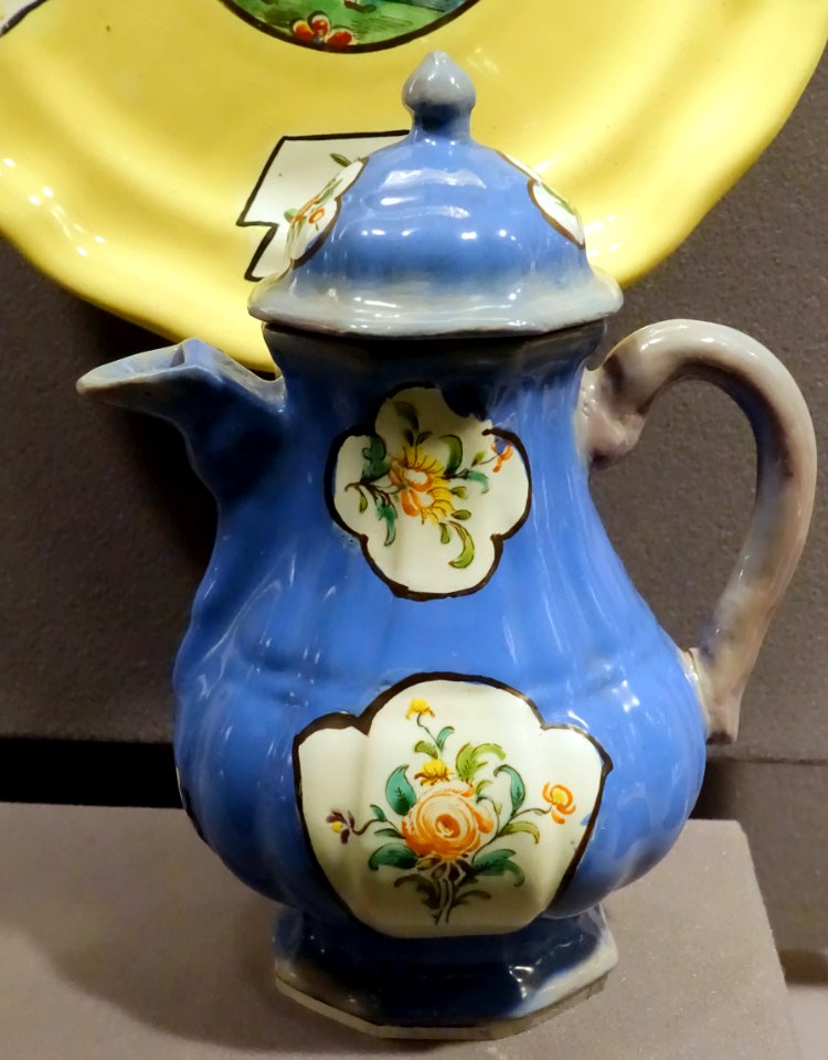 Coffee pot, Slovakia, Holic, 1750-1760, ceramic - Museum of Anthropology, University of British Columbia - DSC08839