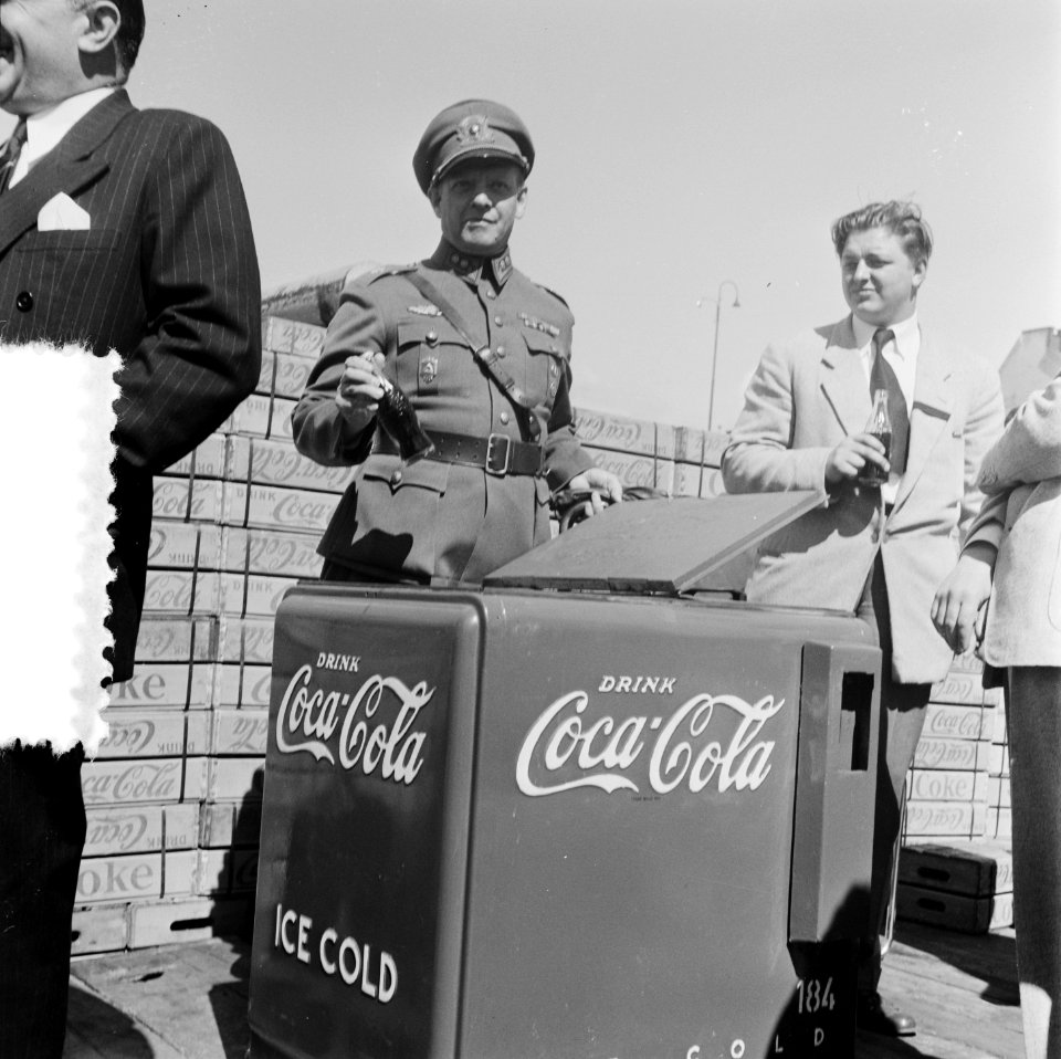 Coca Cola ontvangst Helsinki, Bestanddeelnr 905-2065
