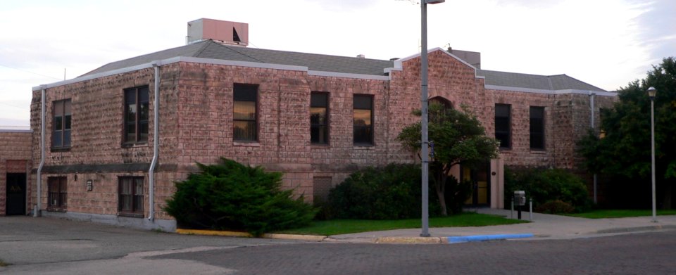 Colby, Kansas city hall from NW 1