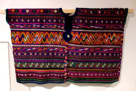 Cofradia huipil, Kaqchikel Maya, San Martin Jilotepeque, late 20th century, cotton - Textile Museum of Canada - DSC01148