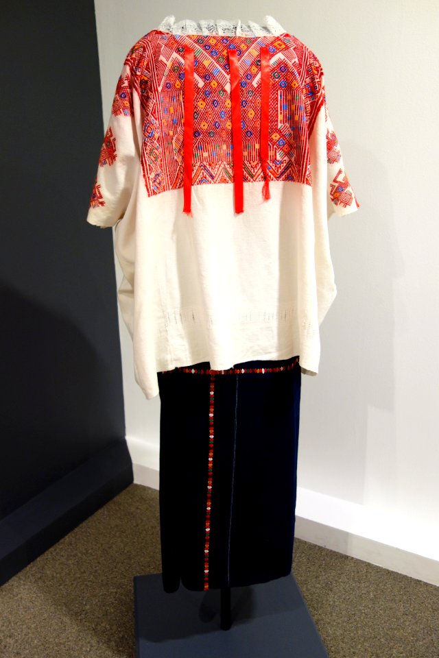 Cofradia huipil and skirt, K'iche' Maya, Nahuala, mid to late 20th century, cotton and synthetic - Textile Museum of Canada - DSC01140