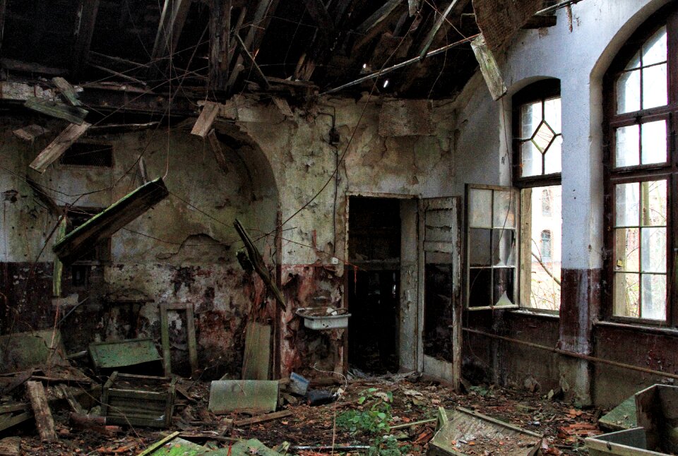 Shabby lapsed old building