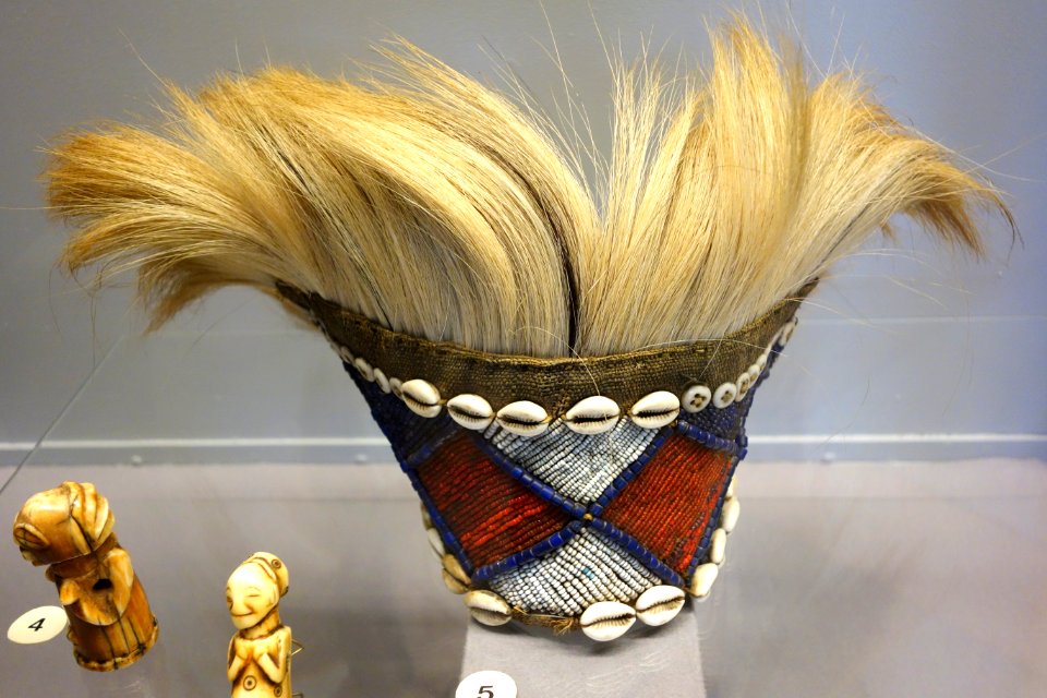 Coiffure (nkaka) - Luba - Royal Museum for Central Africa - DSC06125