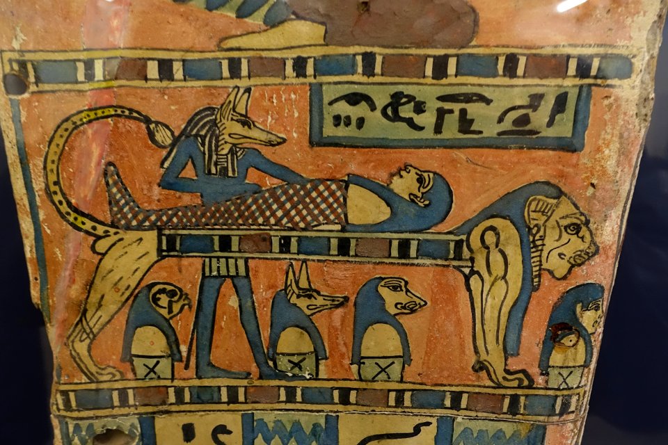 Coffin fragment with Nut and Anubis, view 2, Egypt, stuccoed and painted wood, perhaps 100 BC to 100 AD, A 1314 - Martin von Wagner Museum - Würzburg, Germany - DSC05318
