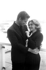 Cocktailparty Stephen Boyd en Dolores Hart, Bestanddeelnr 912-6269