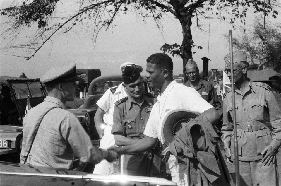 Collectie Fotocollectie Dienst voor Legercontacten Indonesië, fotonummer 508-2-3, Bestanddeelnr 508-2-3