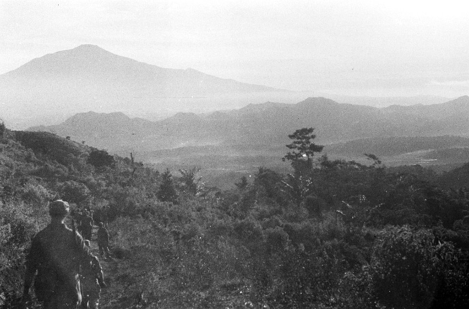 Collectie Fotocollectie Dienst voor Legercontacten Indonesië, fotonummer 1605-4-, Bestanddeelnr 1605-4-3