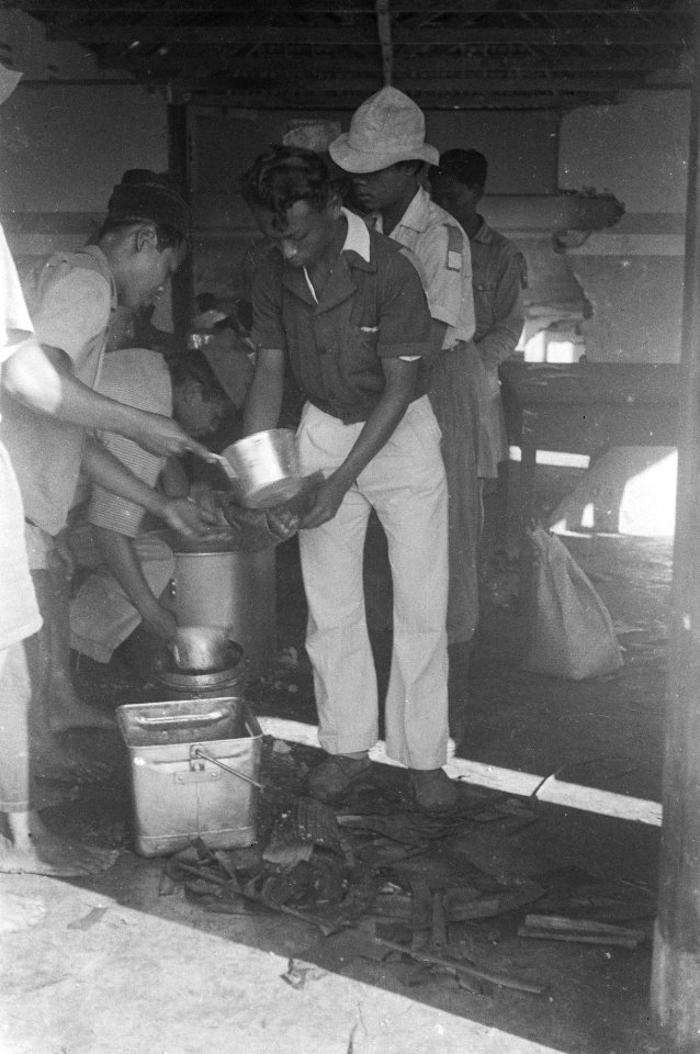 Collectie Fotocollectie Dienst voor Legercontacten Indonesië, fotonummer 1520-6-, Bestanddeelnr 1520-6-3