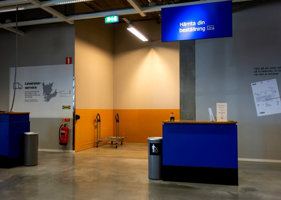 Collect and deliveries desk in IKEA Torp Uddevalla 1