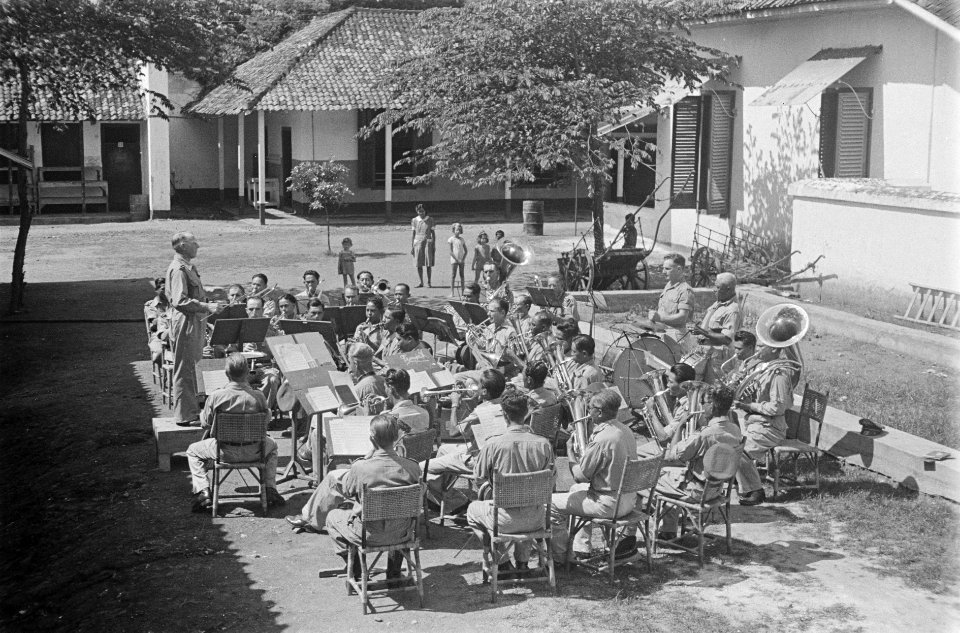 Collectie Fotocollectie Dienst voor Legercontacten Indonesië, fotonummer 200-4-5, Bestanddeelnr 200-4-5