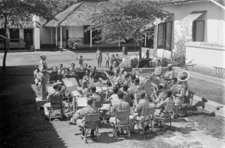 Collectie Fotocollectie Dienst voor Legercontacten Indonesië, fotonummer 200-4-5, Bestanddeelnr 200-4-5