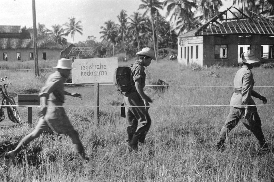 Collectie Fotocollectie Dienst voor Legercontacten Indonesië, fotonummer 1520-6-, Bestanddeelnr 1520-6-4