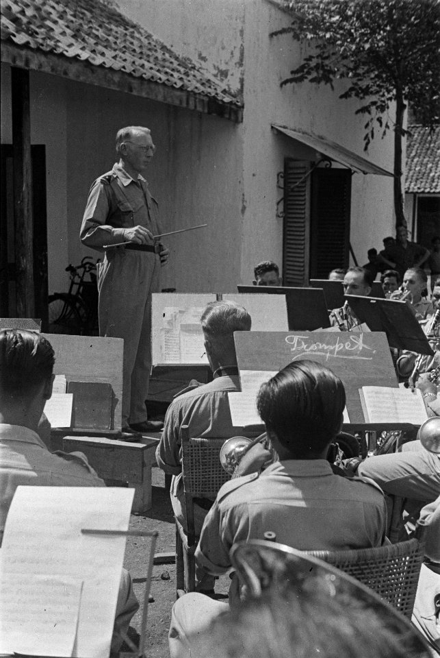 Collectie Fotocollectie Dienst voor Legercontacten Indonesië, fotonummer 200-1-6, Bestanddeelnr 200-1-6