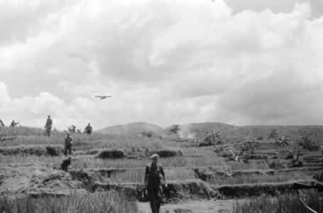 Collectie Fotocollectie Dienst voor Legercontacten Indonesië, fotonummer 1605-5-, Bestanddeelnr 1605-5-1