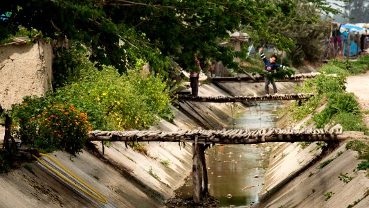 Child On The Bridge (154301583)