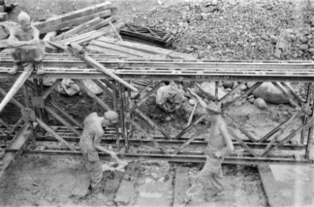Collectie Fotocollectie Dienst voor Legercontacten Indonesië, fotonummer 479-1-2, Bestanddeelnr 479-1-2