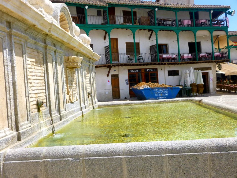 Chinchón - Plaza Mayor , Fuente Arriba 5
