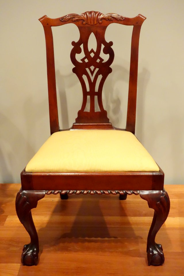 Chippendale side chair, maker unknown, New York City, 1760-1780, mahogany and upholstery - De Young Museum - DSC00831